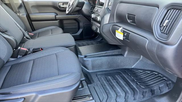 2026 GMC Sierra 1500 Crew Cab, Short Bed, Pro, 4WD