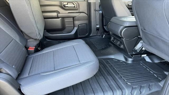 2026 GMC Sierra 1500 Crew Cab, Short Bed, Pro, 4WD
