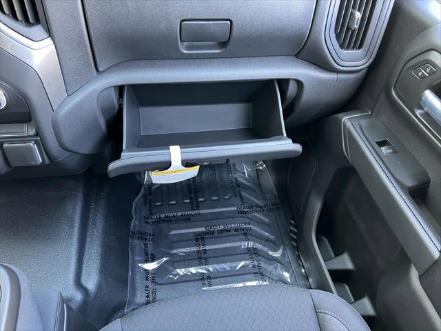 2026 GMC Sierra 1500 Crew Cab, Short Bed, Pro, 4WD