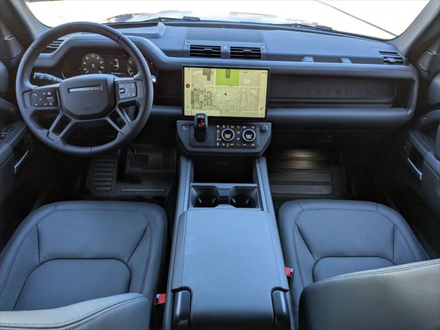2026 Land Rover Defender P400 X-Dynamic SE
