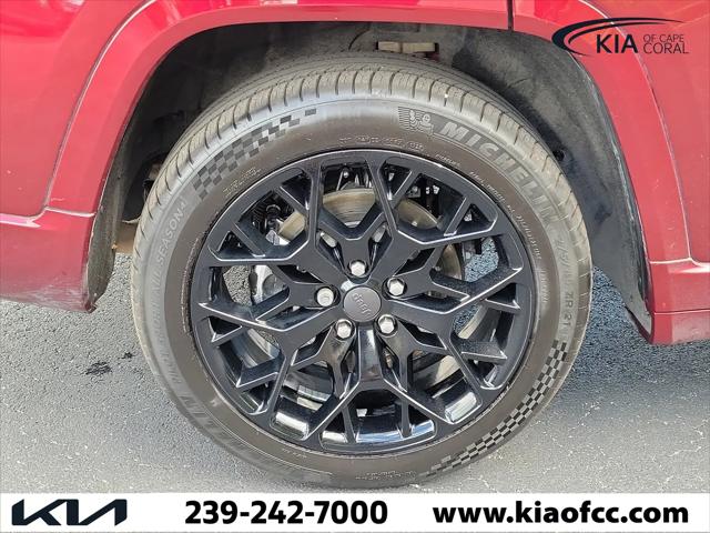 2023 Jeep Grand Cherokee L Summit 4x4