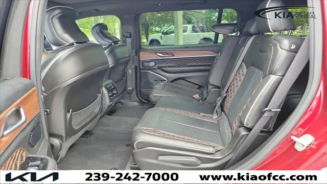 2023 Jeep Grand Cherokee L Summit 4x4