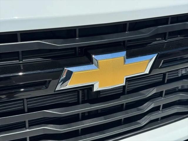 2026 Chevrolet Silverado 3500HD Crew Cab, Long Bed, WT Dual Rear Wheel, RWD
