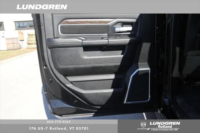 2021 Ram 3500 Laramie Crew Cab 4x4 8' Box