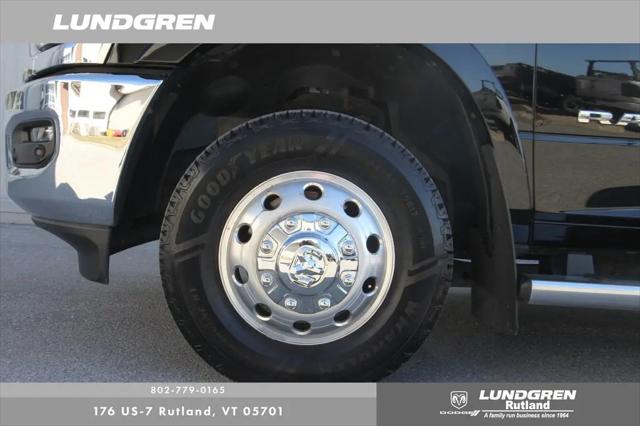 2021 Ram 3500 Laramie Crew Cab 4x4 8' Box
