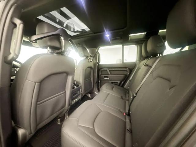 2026 Land Rover Defender P300 S