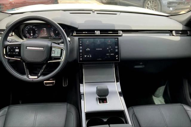 2025 Land Rover Range Rover Velar P250 Dynamic SE