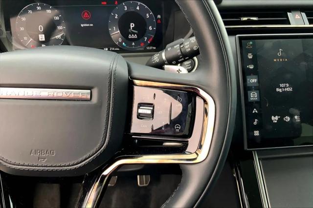 2025 Land Rover Range Rover Velar P250 Dynamic SE
