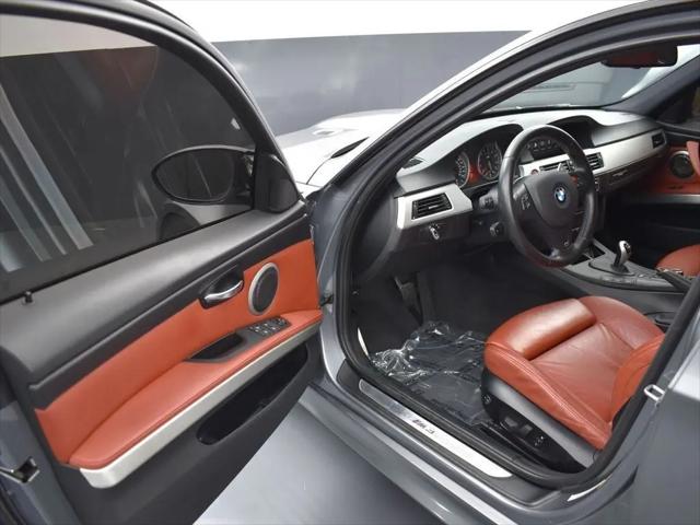 2011 BMW M3 Standard