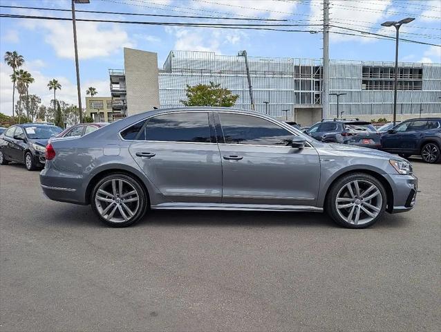 2017 Volkswagen Passat 1.8T R-Line