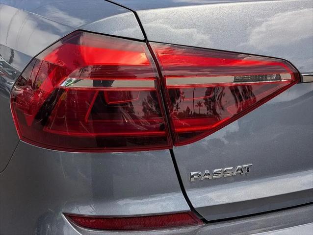 2017 Volkswagen Passat 1.8T R-Line