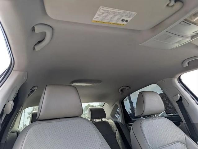 2017 Volkswagen Passat 1.8T R-Line