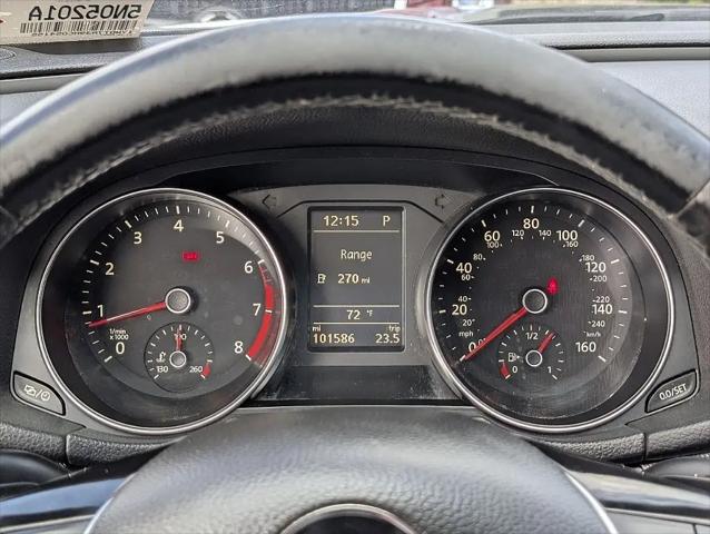 2017 Volkswagen Passat 1.8T R-Line