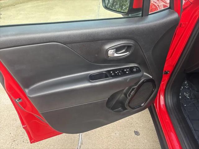 2020 Jeep Renegade Altitude FWD