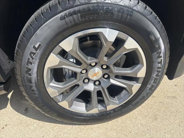 2026 Chevrolet Suburban LT, RWD