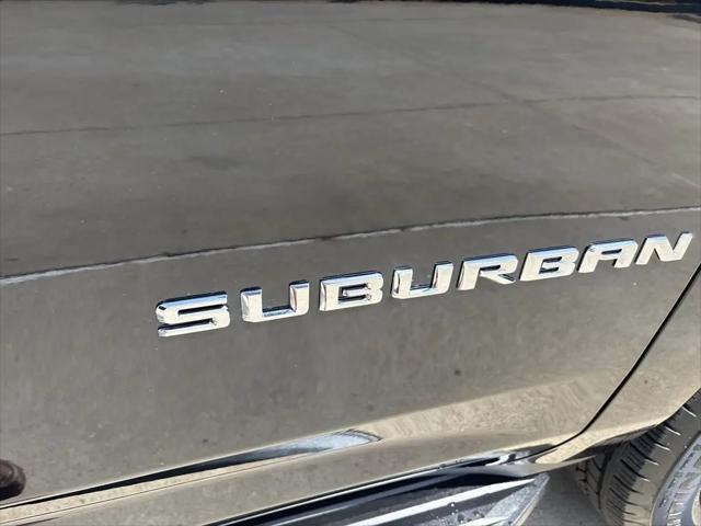 2026 Chevrolet Suburban LT, RWD