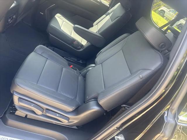 2026 Chevrolet Suburban LT, RWD