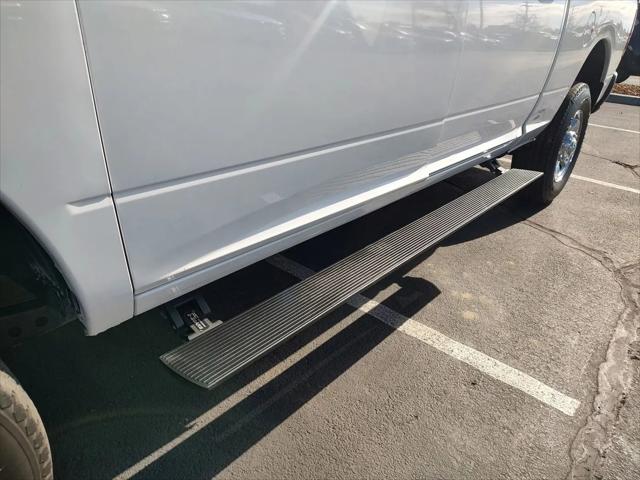 2022 Ram 2500 Tradesman Crew Cab 4x4 6'4" Box