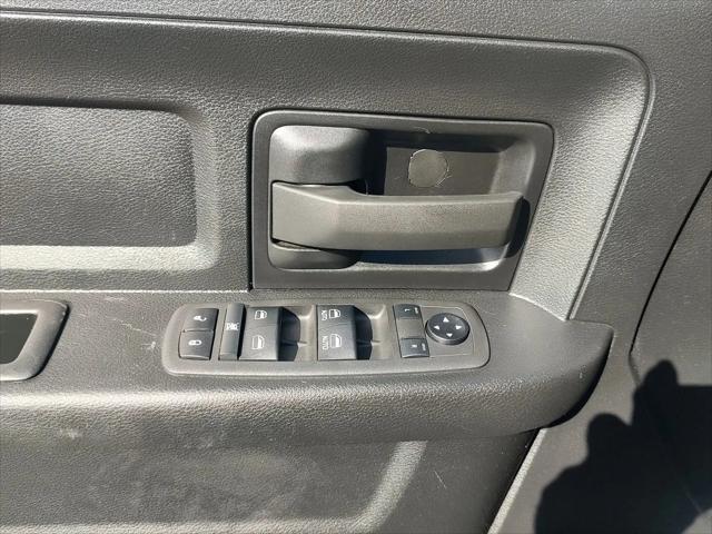 2022 Ram 2500 Tradesman Crew Cab 4x4 6'4" Box