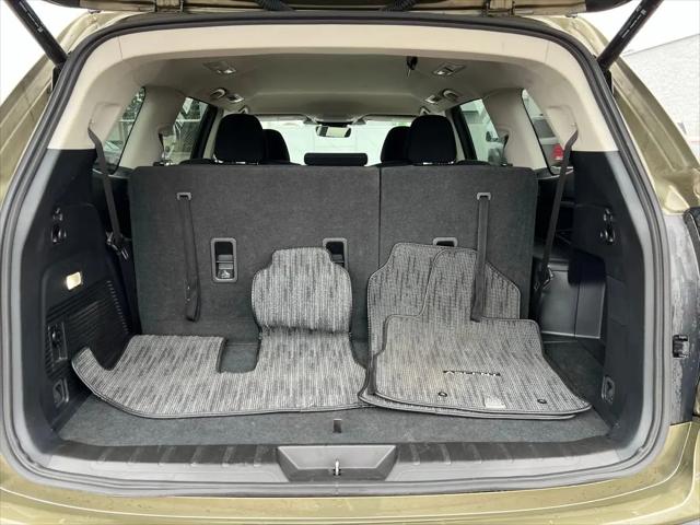 2025 Subaru Ascent Premium 8-Passenger