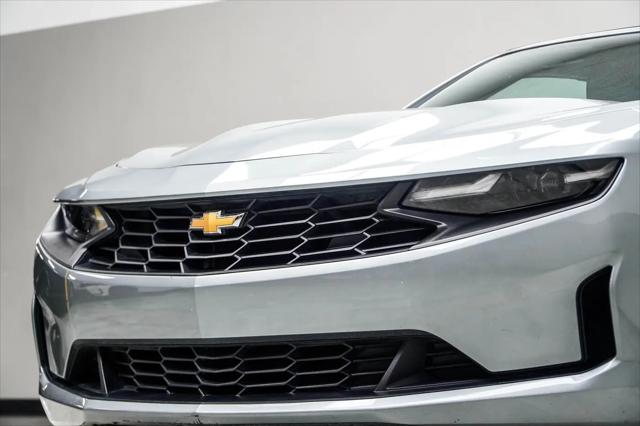 2023 Chevrolet Camaro RWD Convertible 1LT