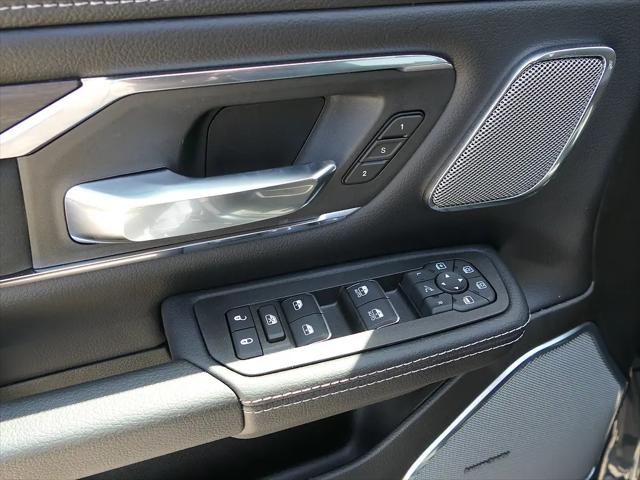 2026 Ram 1500 Laramie Crew Cab 4x4 5'7" Box