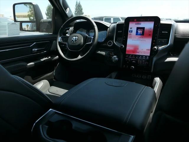 2026 Ram 1500 Laramie Crew Cab 4x4 5'7" Box
