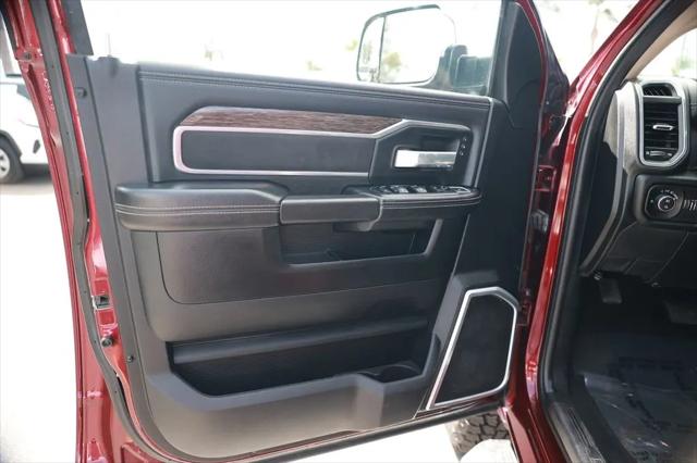 2020 Jeep Ram 2500 Laramie Mega Cab 4x4 6'4" Box