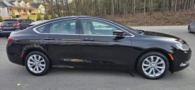 2016 Chrysler 200 C