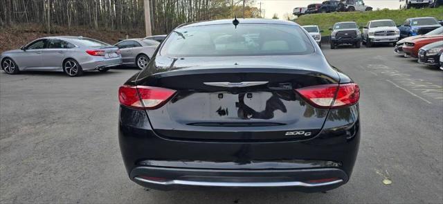 2016 Chrysler 200 C
