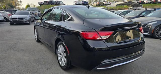 2016 Chrysler 200 C