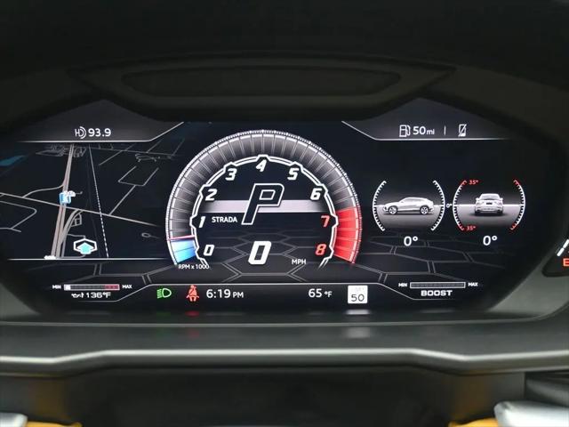 2021 Lamborghini Urus Graphite Capsule