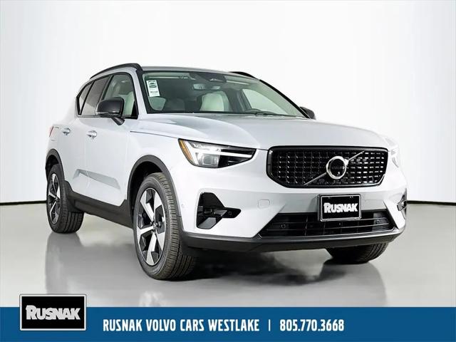 2026 Volvo XC40 Plus, B5 AWD Gas (mild hybrid), Dark for sale in Thousand Oaks, CA