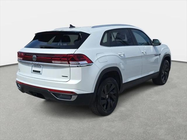 2026 Volkswagen Atlas Cross Sport SE with Technology