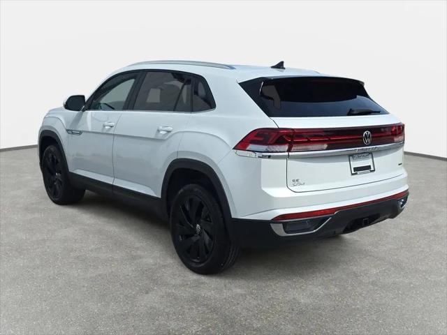 2026 Volkswagen Atlas Cross Sport SE with Technology