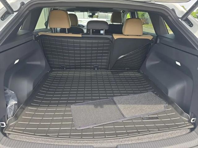 2026 Volkswagen Atlas Cross Sport SE with Technology