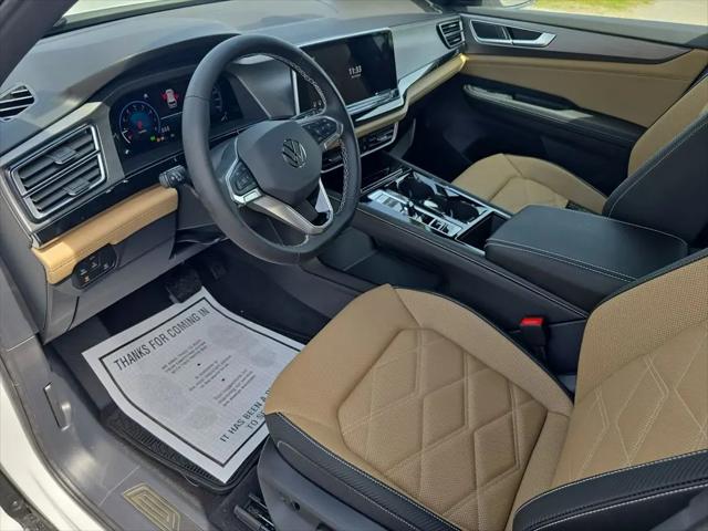 2026 Volkswagen Atlas Cross Sport SE with Technology