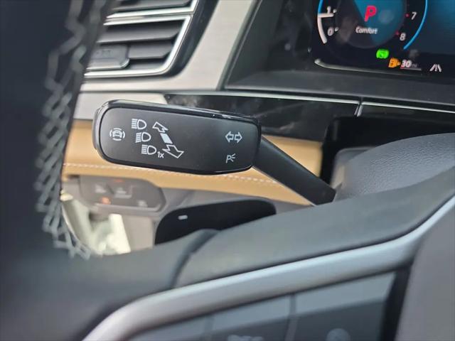 2026 Volkswagen Atlas Cross Sport SE with Technology