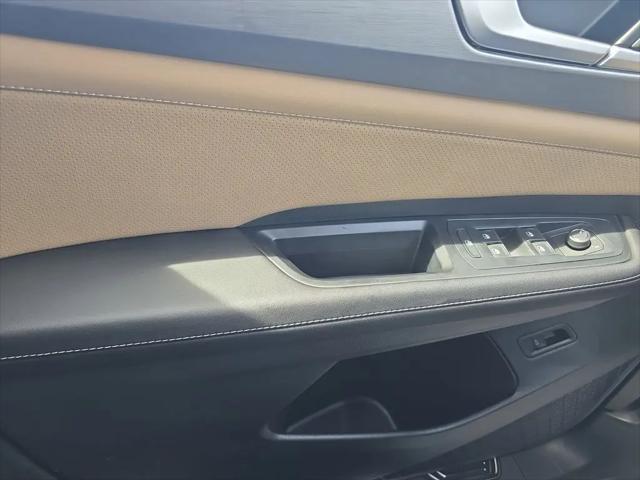 2026 Volkswagen Atlas Cross Sport SE with Technology