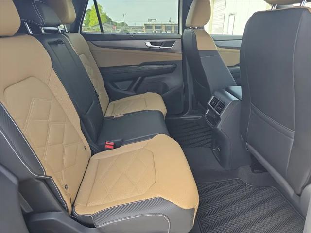 2026 Volkswagen Atlas Cross Sport SE with Technology