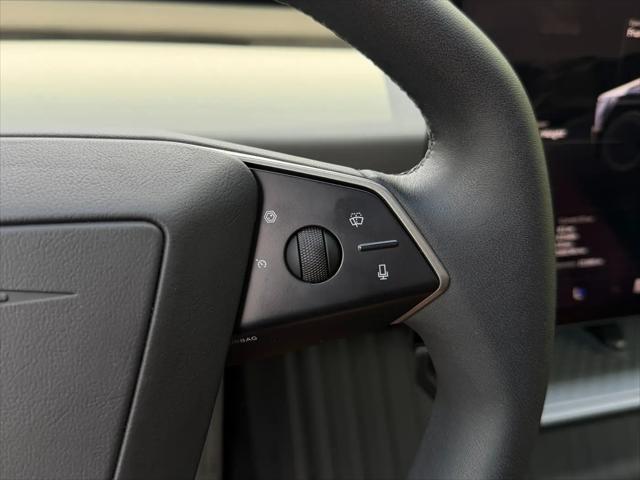 2025 Tesla Cybertruck All-Wheel Drive
