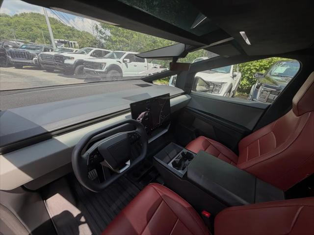 2025 Tesla Cybertruck All-Wheel Drive