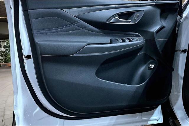 2026 Buick NV Sport Touring FWD