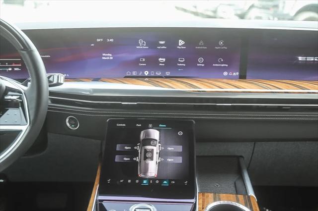 2025 Cadillac Escalade ESV Sport Platinum
