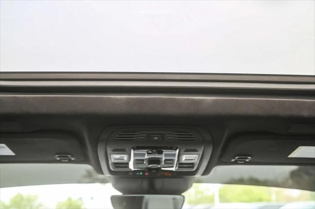 2025 Cadillac Escalade ESV Sport Platinum