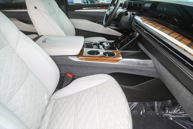 2025 Cadillac Escalade ESV Sport Platinum