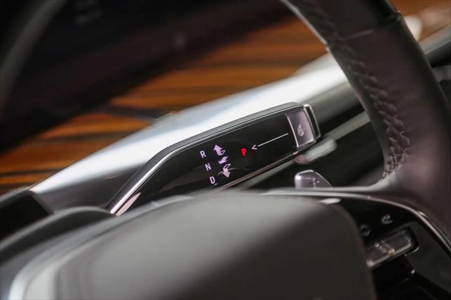 2025 Cadillac Escalade ESV Sport Platinum