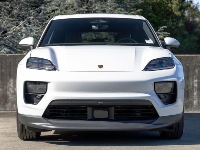 2025 Porsche Macan Electric 4