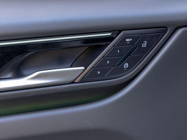 2025 Porsche Macan Electric 4