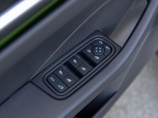 2025 Porsche Macan Electric 4